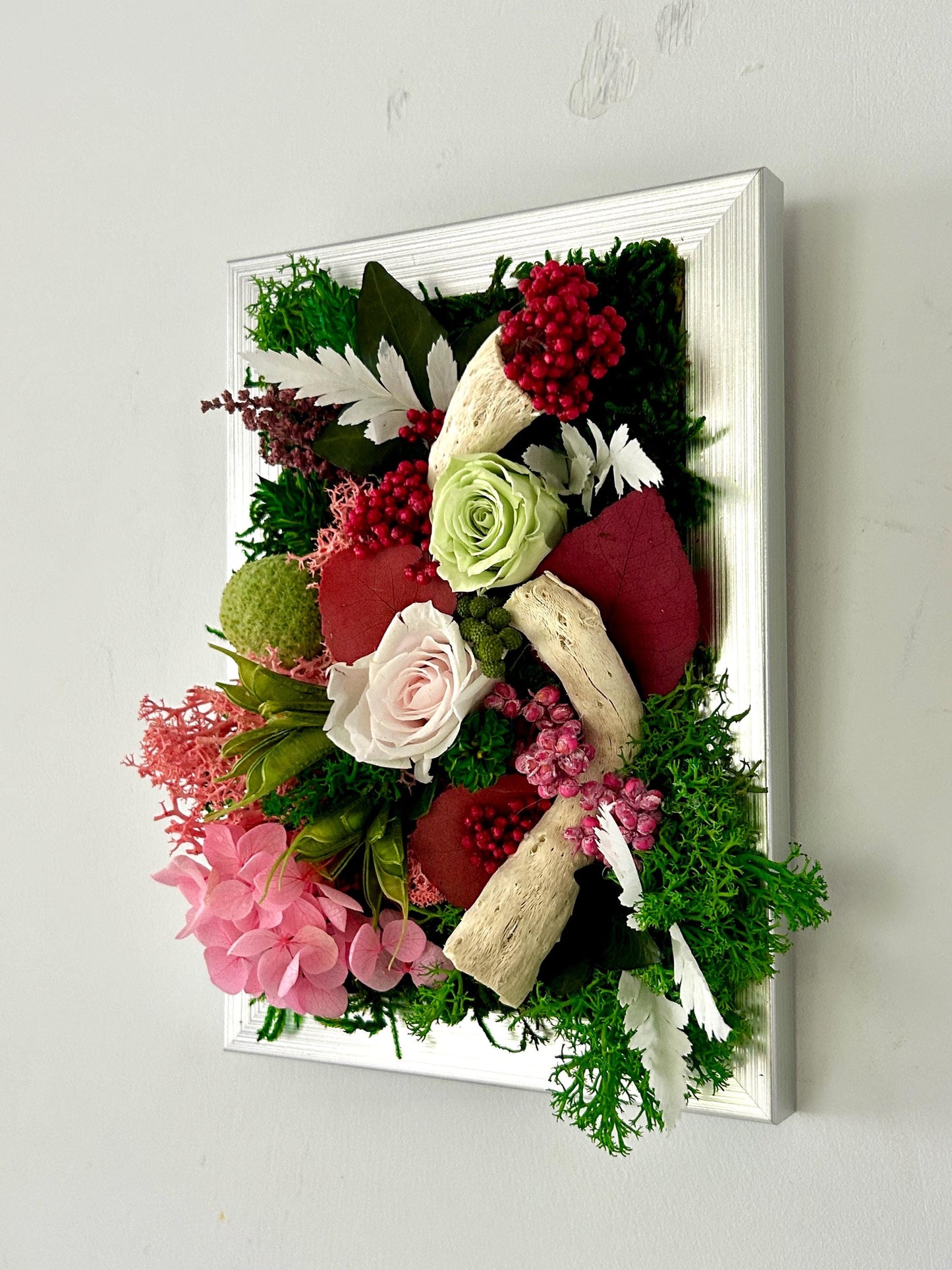Cadre floral stabilisé “Aveline”