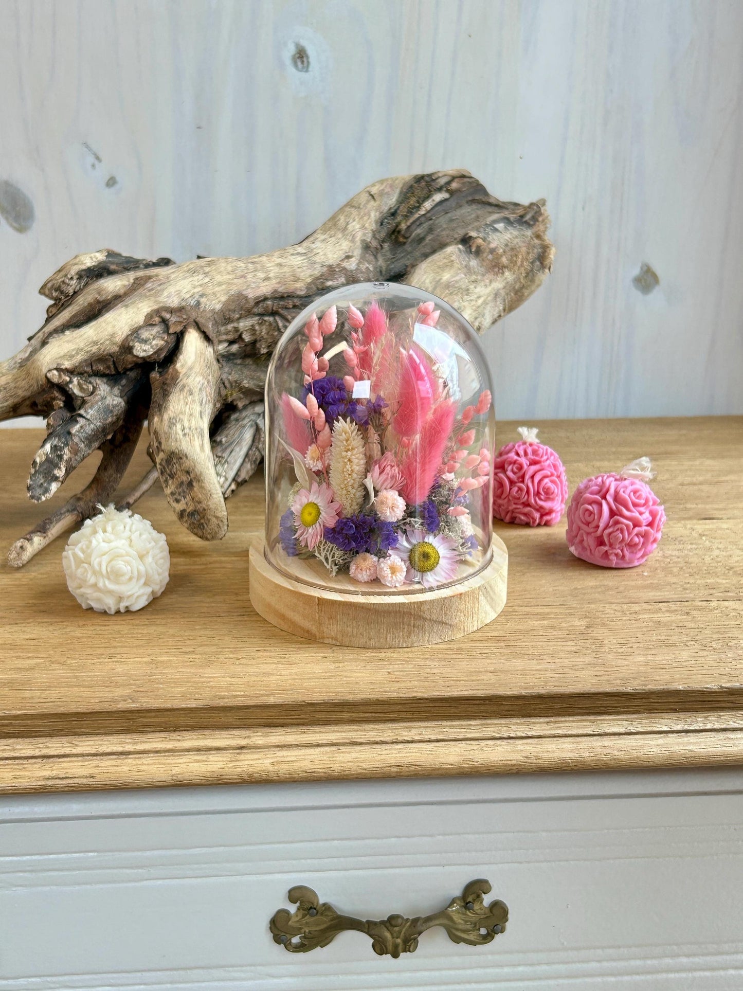 Cloche de fleurs séchées “Flamant rose”