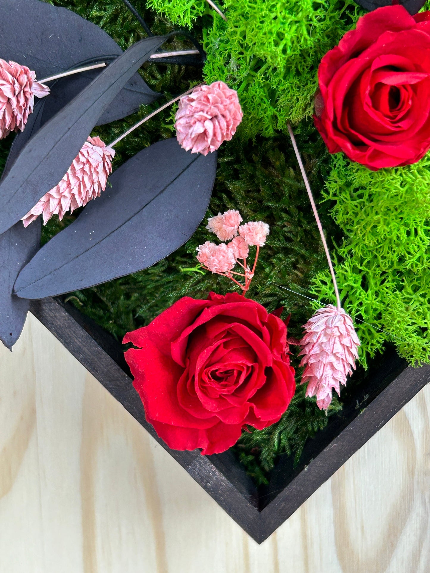 Cadre végétal stabilisé forme cœur “Amour”