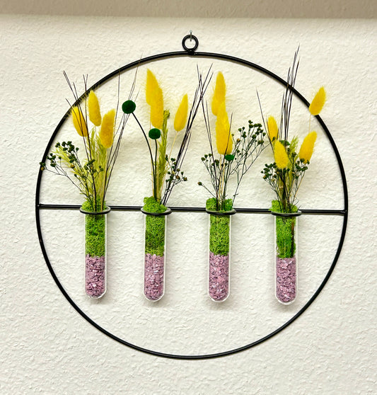 Couronne murale florale 35 cm avec éprouvettes en verre