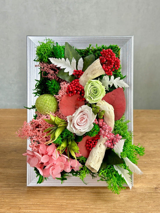 Cadre floral stabilisé “Aveline”